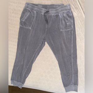 Old navy track pants - fit large